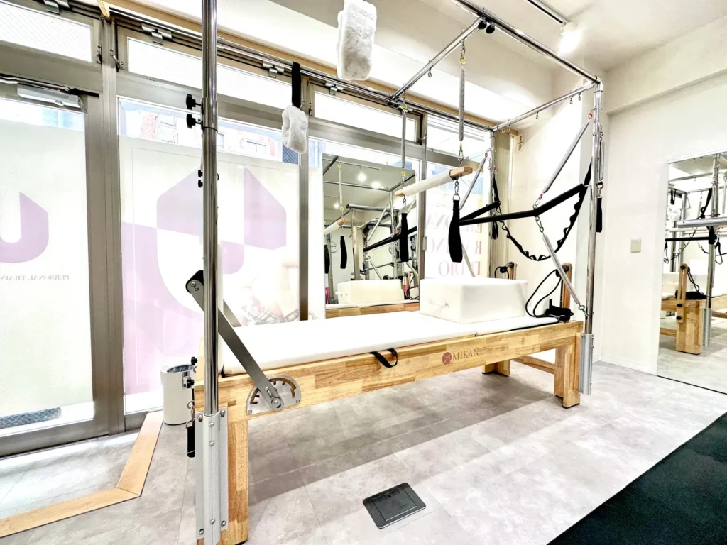 マシンピラティスマシン